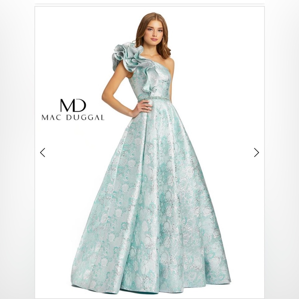 Mag Duggal Dress size 16
